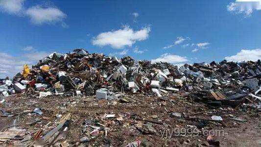 **为什么我们不把垃圾倾倒在活火山里？揭秘那些奇思妙想背后的真相**