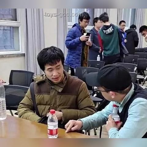真爱韦神指南：如何不打扰韦东奕的生活